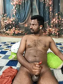 Snapshot of mrsaihotguy chatting on August 2, 2026, 12:42 am mrsaihotguy online show from August 2, 2026, 12:42 am
