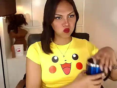 Snapshot of Coffee_Xoxo chatting on February 28, 2026, 3:28 am Coffee Xoxo online show from February 28, 2026, 3:28 am