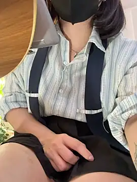 Bonnie-2k online show from March 9, 2026, 4:16 am