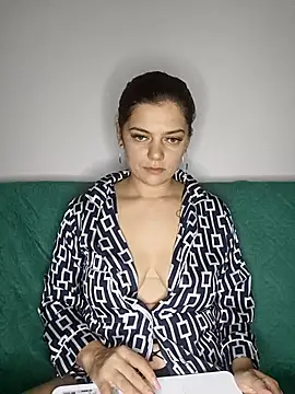 LadyNora online show from January 13, 2026, 8:46 pm