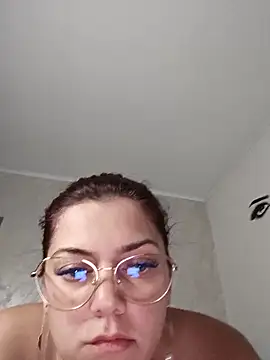 LadyNora online show from June 15, 2026, 6:40 pm