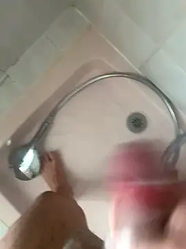 Snapshot of Chriscoki chatting on October 21, 2025, 10:36 am Chriscoki online show from October 21, 2025, 10:36 am