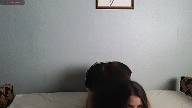 LuciaSenual online show from October 15, 2025, 3:20 pm