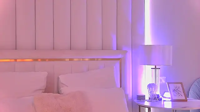 AlexaFlow online show from October 31, 2025, 4:25 pm