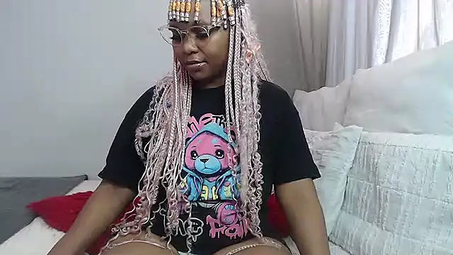 Snapshot of DarrkDeeva68 chatting on November 21, 2025, 4:44 am DarrkDeeva68 online show from November 21, 2025, 4:44 am