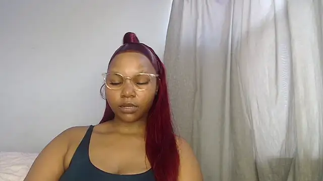 Snapshot of DarrkDeeva68 chatting on December 5, 2025, 12:26 pm DarrkDeeva68 online show from December 5, 2025, 12:26 pm