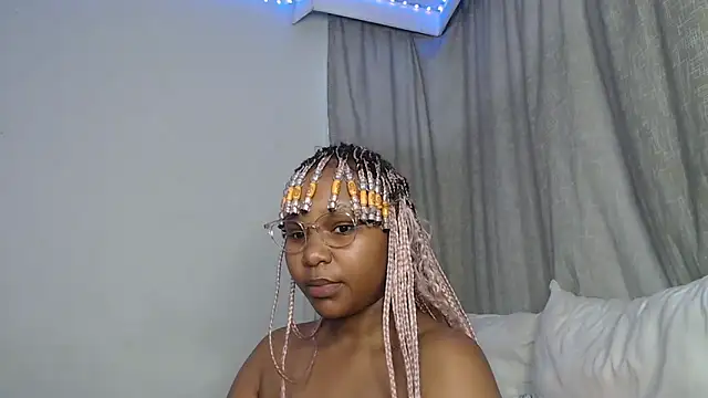 Snapshot of DarrkDeeva68 chatting on December 2, 2025, 3:25 pm DarrkDeeva68 online show from December 2, 2025, 3:25 pm