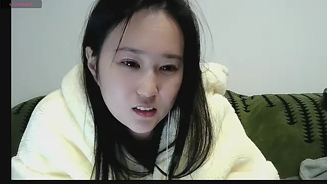 Snapshot of Belinda66 chatting on December 13, 2025, 8:04 pm Belinda66 online show from December 13, 2025, 8:04 pm