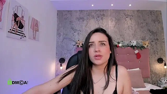 brithanycollins online show from December 2, 2025, 7:04 pm