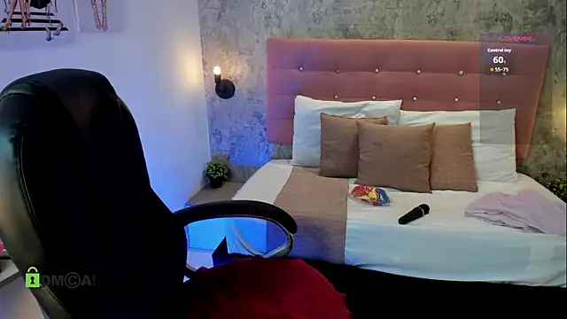 Snapshot of brithanycollins chatting on September 30, 2025, 12:44 pm brithanycollins online show from September 30, 2025, 12:44 pm