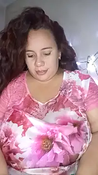 Snapshot of luzdanna chatting on October 1, 2025, 3:11 am luzdanna online show from October 1, 2025, 3:11 am