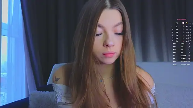 VirginiaHouston online show from November 30, 2025, 6:14 am