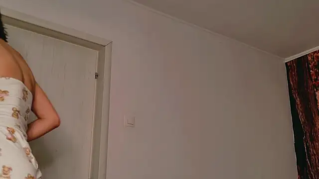 AuraPure online show from September 19, 2025, 10:25 pm