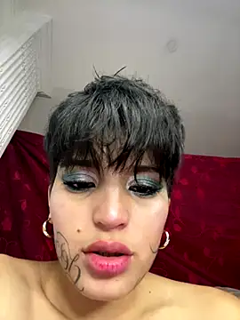 DayanaDG online show from October 26, 2025, 8:20 pm