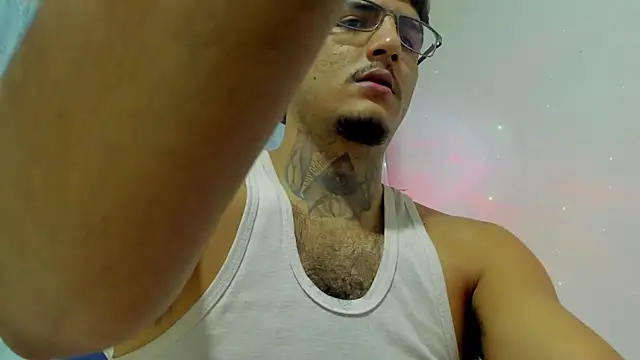 Lord Luciferhot Dirty666 online show from December 19, 2025, 10:12 pm