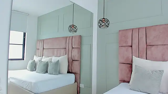 julieta rosee online show from February 13, 2026, 6:19 pm