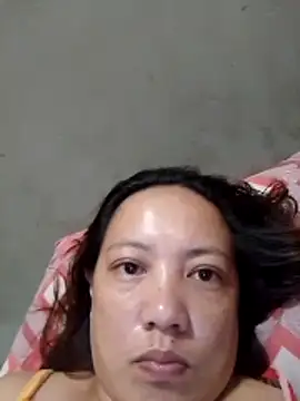 Snapshot of Rose_slut_squirt chatting on May 23, 2026, 2:38 pm Rose slut squirt online show from May 23, 2026, 2:38 pm