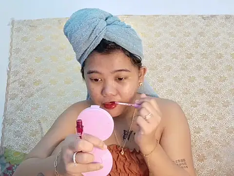 Snapshot of naughtyasian_girl chatting on February 6, 2026, 5:31 pm naughtyasian girl online show from February 6, 2026, 5:31 pm