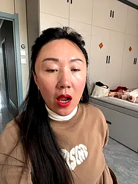 Snapshot of xiaomei-11 chatting on November 26, 2025, 6:13 am xiaomei-11 online show from November 26, 2025, 6:13 am