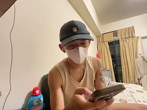 boyjoe10 online show from April 7, 2026, 4:20 pm