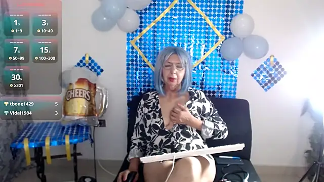 Snapshot of ruth_blue21 chatting on September 21, 2025, 1:11 am ruth blue21 online show from September 21, 2025, 1:11 am