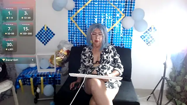 Snapshot of ruth_blue21 chatting on October 1, 2025, 4:39 am ruth blue21 online show from October 1, 2025, 4:39 am