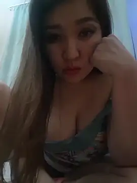 Snapshot of HellaWerlous chatting on February 26, 2026, 5:57 pm HellaWerlous online show from February 26, 2026, 5:57 pm