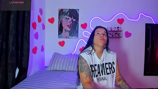 Dilan and Mia online show from February 27, 2026, 1:39 am