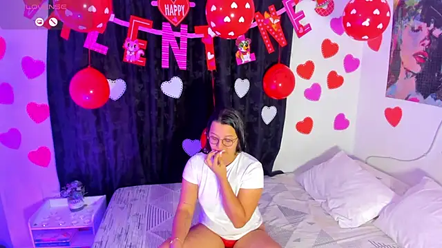 Dilan and Mia online show from February 14, 2026, 9:15 pm