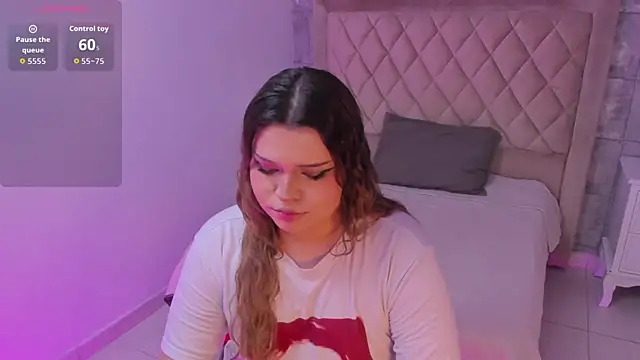 Maxxxine1 online show from September 18, 2025, 5:21 am