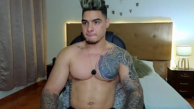 Steven Velez online show from September 30, 2025, 11:22 pm