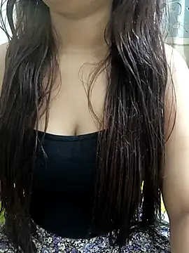 loving candy online show from October 10, 2025, 10:32 pm