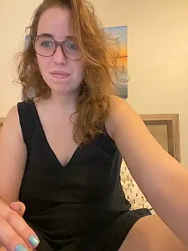 sweetsocalgirl online show from September 14, 2025, 11:27 pm