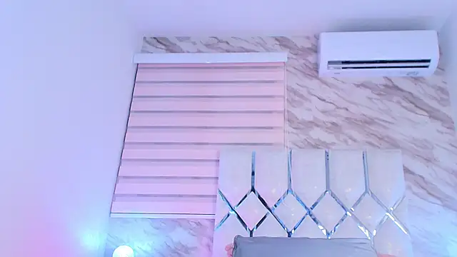 cataleya ebony  online show from December 4, 2025, 3:05 am