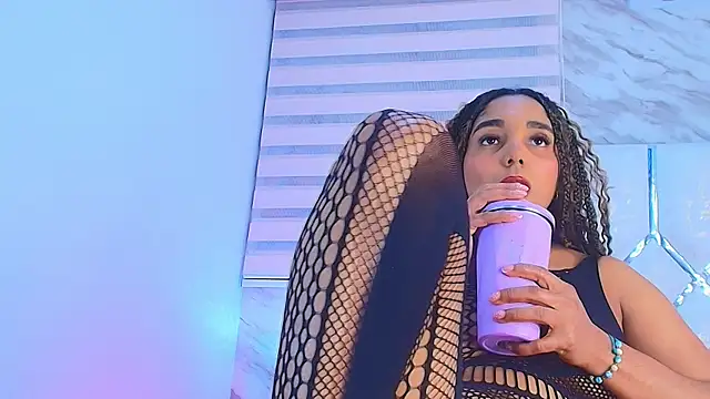 Snapshot of cataleya_ebony_ chatting on December 2, 2025, 3:07 am cataleya ebony online show from December 2, 2025, 3:07 am