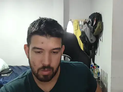 Axel11113 online show from October 6, 2025, 2:24 am