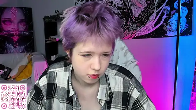 CarolineRichter online show from November 16, 2025, 3:11 am