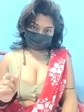 Naughty-Chaaya online show from November 21, 2025, 6:29 pm