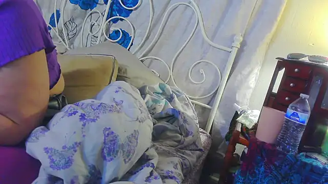 Snapshot of g0lden_are0las89 chatting on March 3, 2026, 5:58 am g0lden are0las89 online show from March 3, 2026, 5:58 am