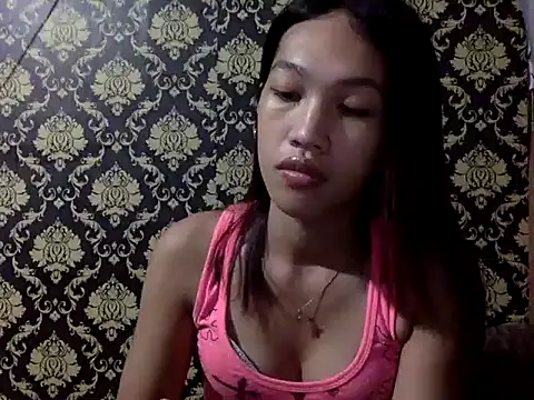 your wifey online show from November 13, 2025, 10:52 am