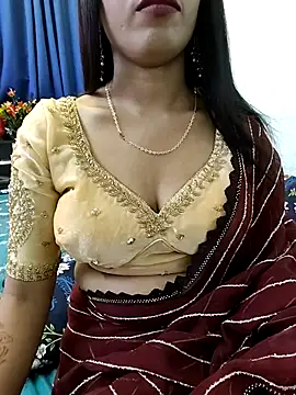 priya 26 online show from April 5, 2026, 8:48 pm