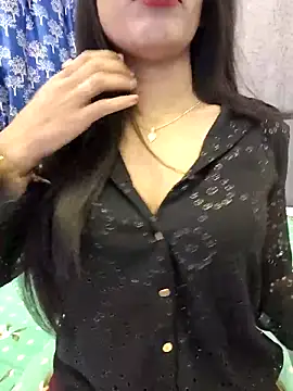 Snapshot of priya_26 chatting on January 6, 2026, 9:57 am priya 26 online show from January 6, 2026, 9:57 am