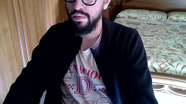 Snapshot of MisterX_99 chatting on October 9, 2025, 7:42 am MisterX 99 online show from October 9, 2025, 7:42 am