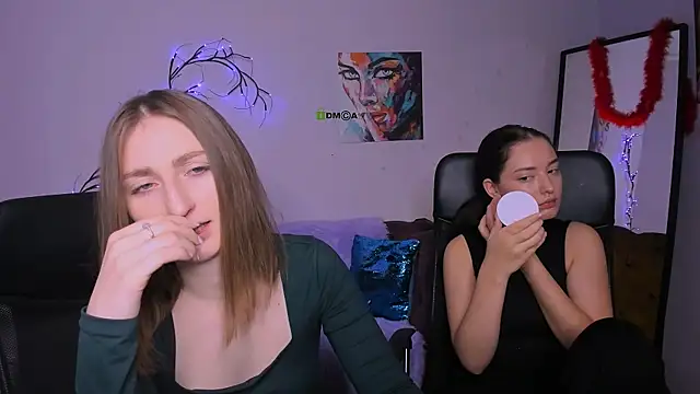 Snapshot of eva_smiith_ chatting on November 18, 2025, 7:33 am eva smiith online show from November 18, 2025, 7:33 am