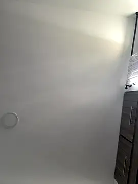 emma-conti2 online show from November 5, 2025, 2:20 pm