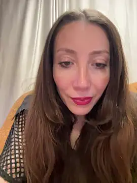 HellaryTourent online show from February 17, 2026, 6:27 pm