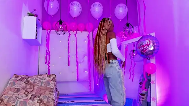 Snapshot of Horny_ebonys chatting on February 21, 2026, 8:44 pm Horny ebonys online show from February 21, 2026, 8:44 pm