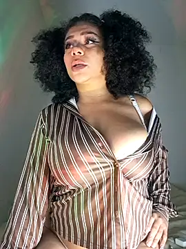 Yerystar online show from April 13, 2026, 12:14 am