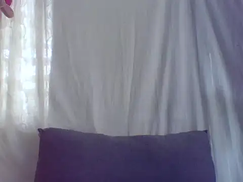 Snapshot of sweet_heaven00 chatting on October 8, 2025, 1:51 am sweet heaven00 online show from October 8, 2025, 1:51 am
