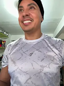 Snapshot of Terra-22cm chatting on February 20, 2026, 1:24 pm Terra-22cm online show from February 20, 2026, 1:24 pm